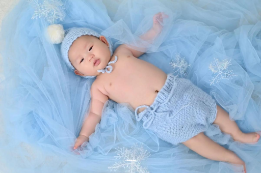 靖边孕妇肚子上长红点